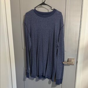 American Eagle Outfitters Navy Long Sleeve Tee